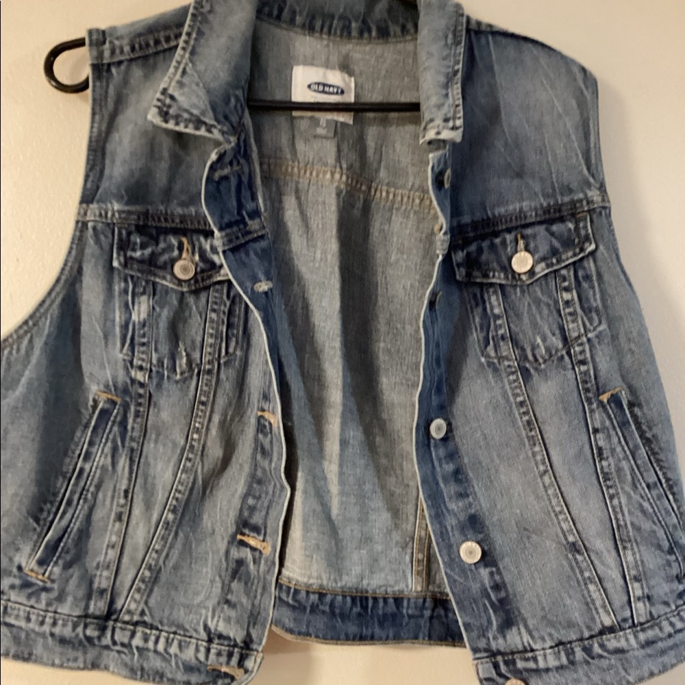 Old Navy vest change jacket